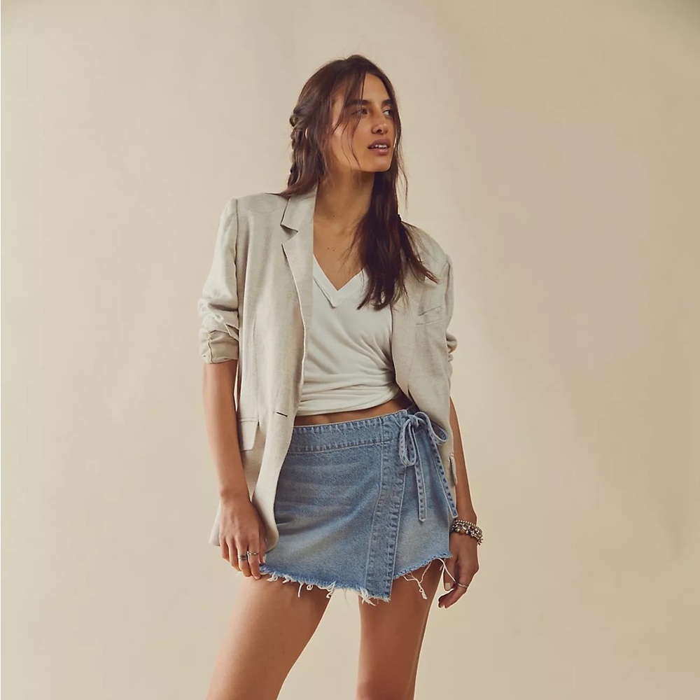 FREE PEOPLE EMMY DENIM SKORT